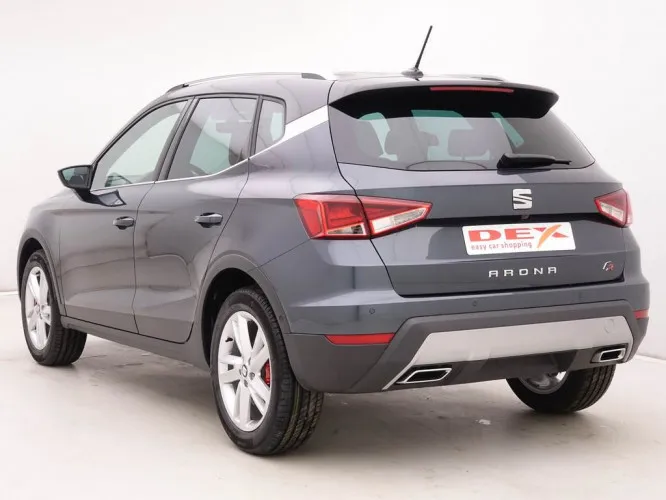 Seat Arona 1.0 TSi 110 FR + GPS + Virtual + Red Pack + Park  Image 4