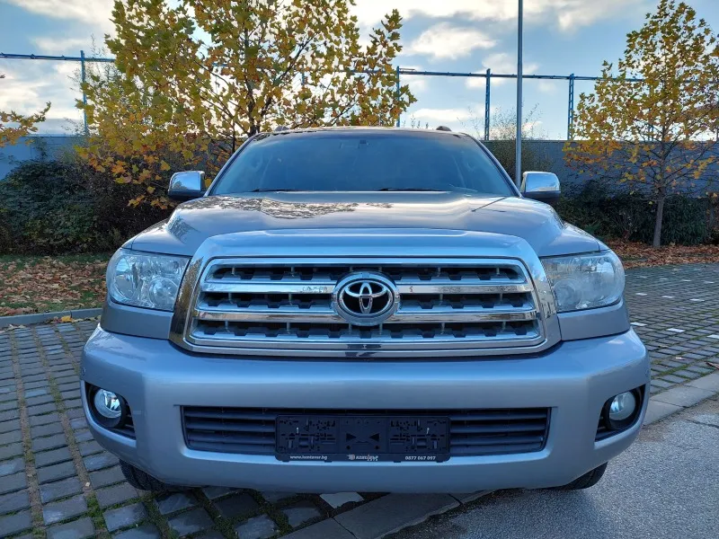 Toyota Sequoia 5.7i 386кс, 6+1 Image 7