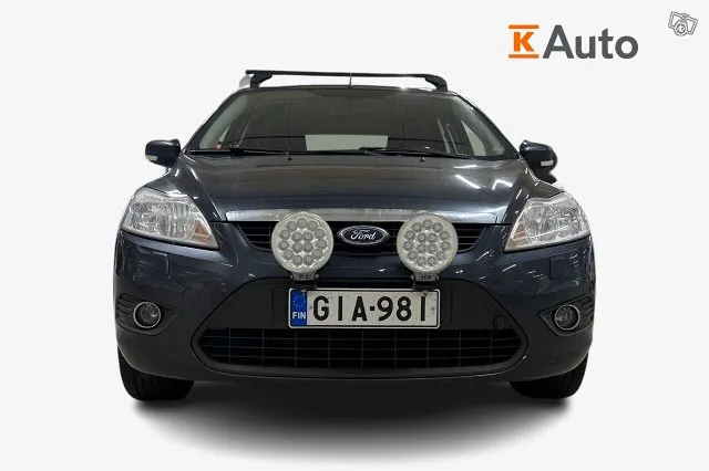 Ford Focus 1,8 125h M5 5-ovinen *Vakkari / Moottorinlämmitin Image 4