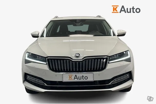 Skoda Superb Combi 1,4 TSI PHEV Style iV DSG *DCC / Vetokouk Image 4