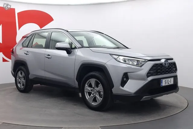 Toyota RAV4 2,5 Hybrid Active Edition - / Lohko & sisäpist. / Sähköluukku / Lämmitettävä tuulilasi / Image 7