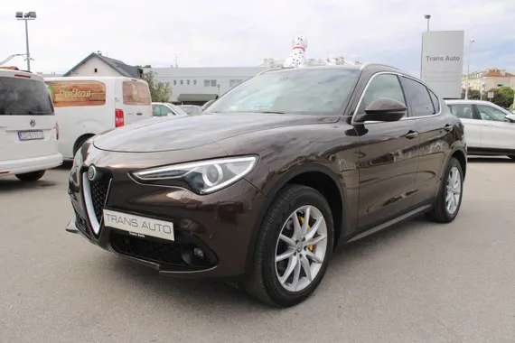 Alfa Romeo Romeo Alfa Romeo Stelvio 2.2 Mjt Q4 AUTOMATIK *NA Image 1