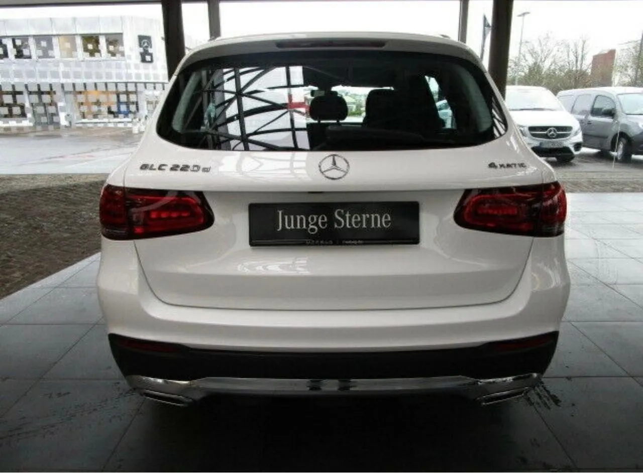 MERCEDES BENZ Classe GLC GLC 220 d 4Matic Business Image 5